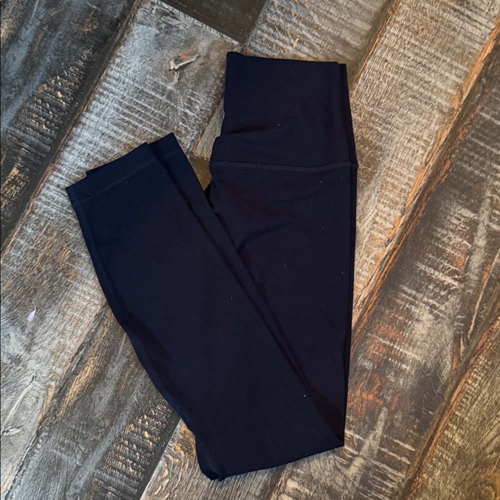 Lululemon align leggings size 4, 25 inch length navy blue color